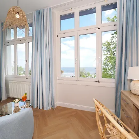 Strandvillen Hotel 4*