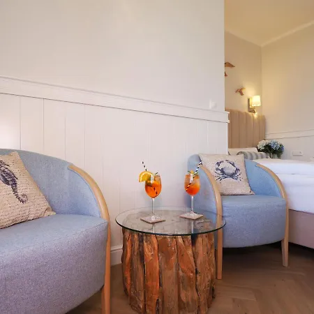Strandvillen 4*