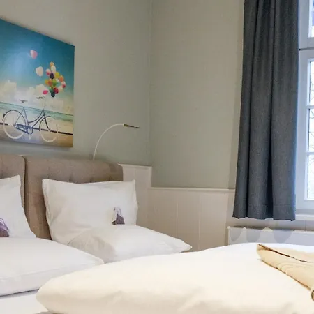 Hotel Strandvillen 4*
